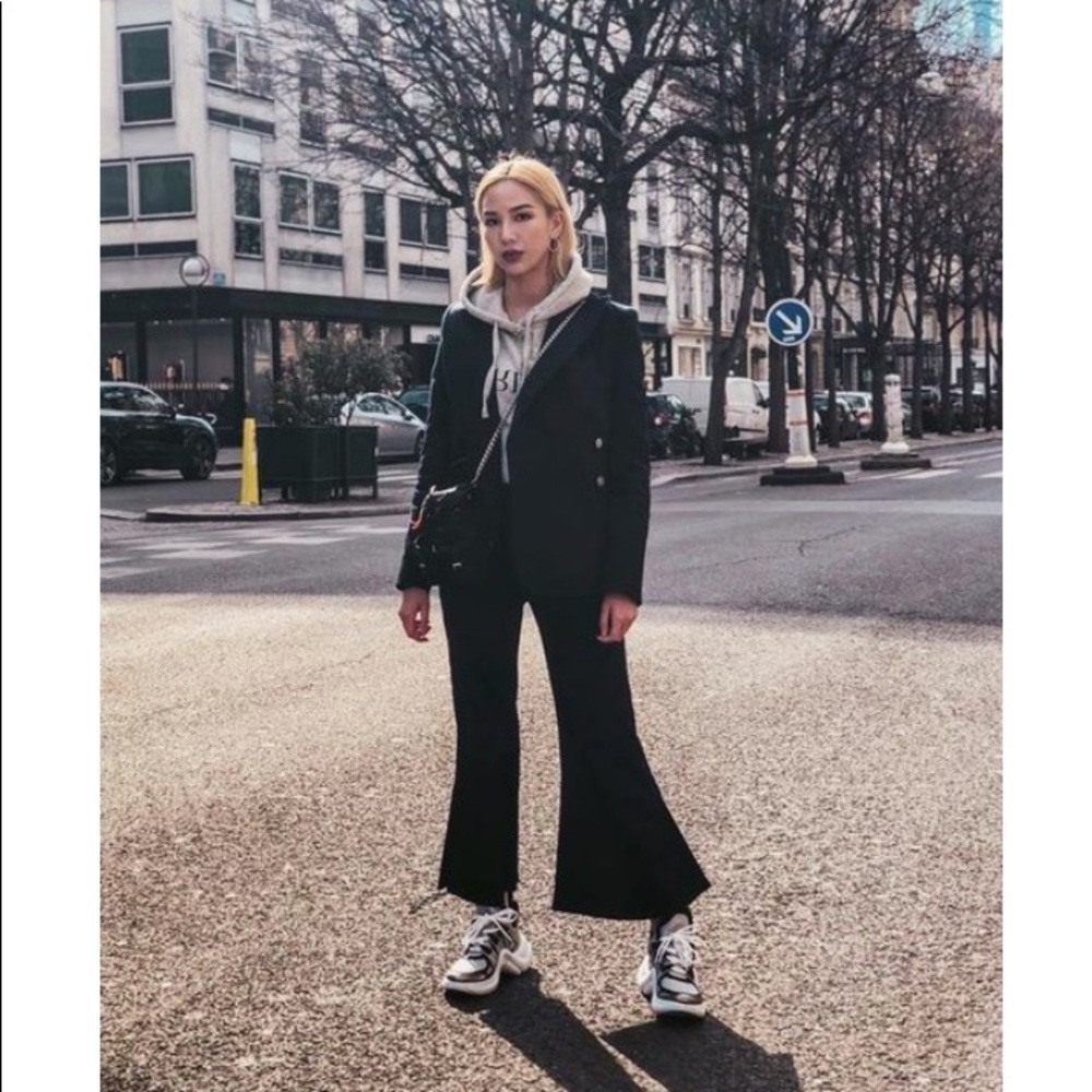H&M Studio Flare Cropped Pants Bloggers’ Favorite